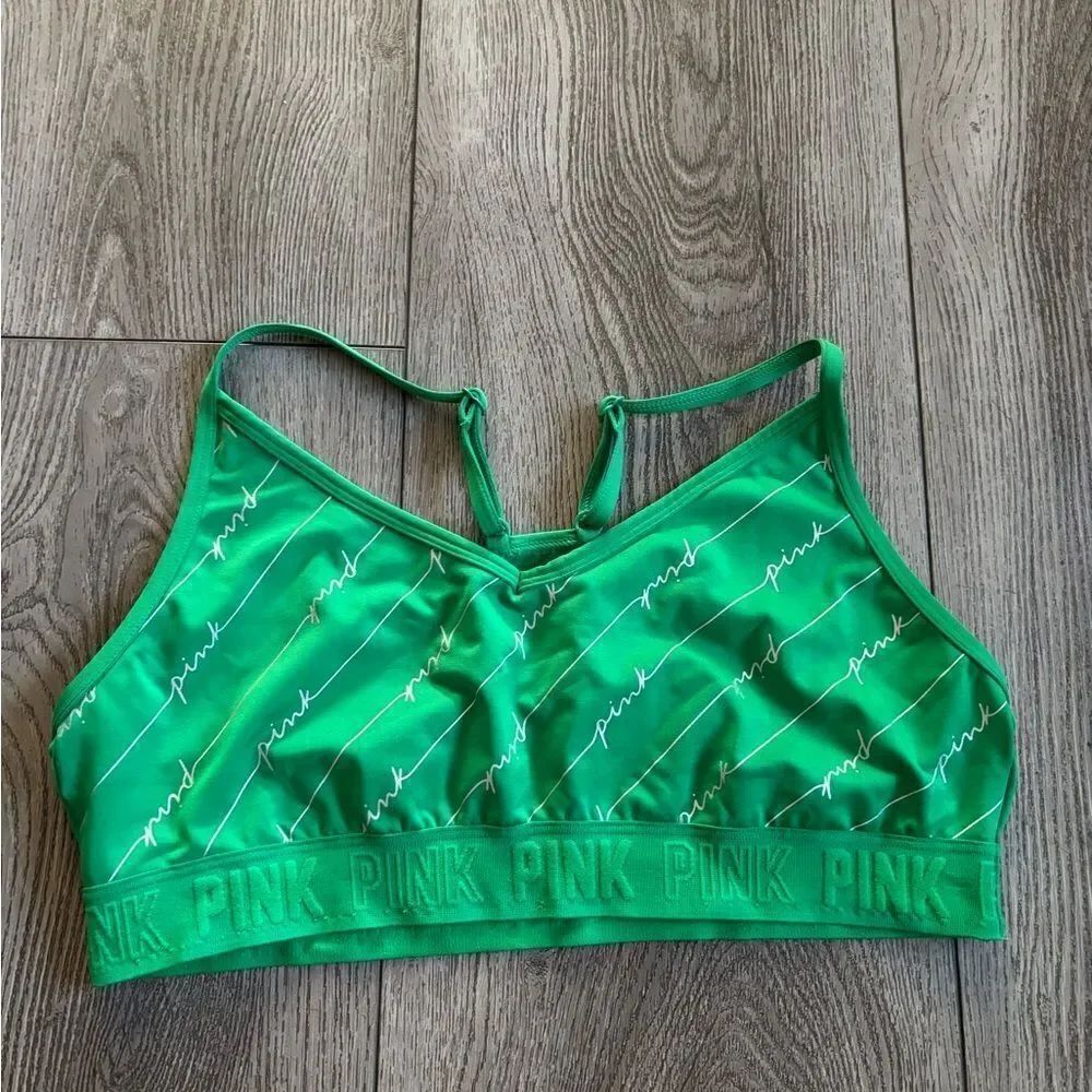 Pink active woman’s sport bra used in good condition